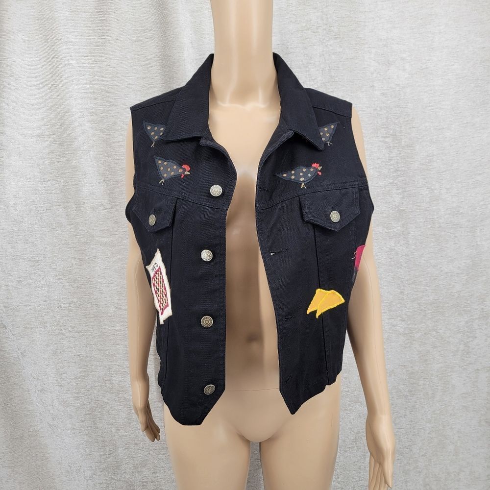 Vintage 80s Black Denim Vest with Embroidered Patches Chickens Farmcore - Picture 4 of 16